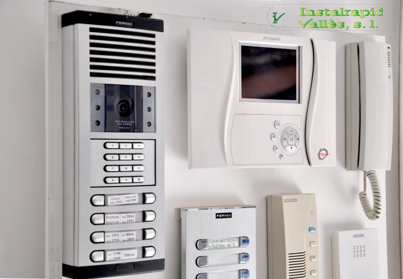Instalrapid Vallès S.L., vídeo porteros digitales automáticos para comunidades vecinos, Mollet del Vallès, Barcelona