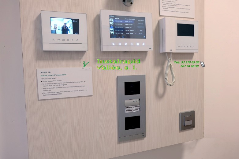 Instalrapid Vallès S.L., vídeo porteros digitales para comunidades vecinos,instalación y reparación, taller propio