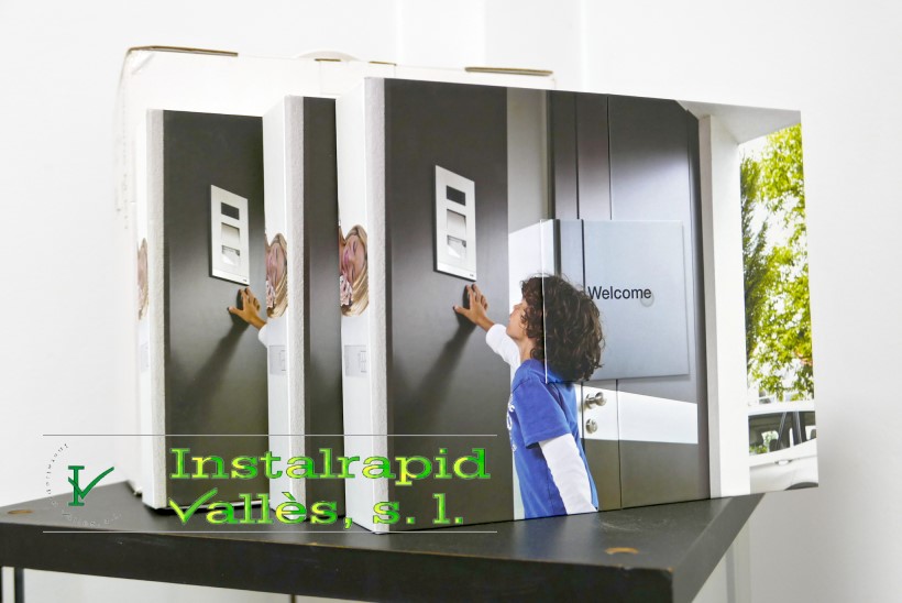 Una de la mejores marcas de vidoporteros para instalar ABB Niessen Welcome cumple para Instalrapid Vallès, Mollet, Barcelona