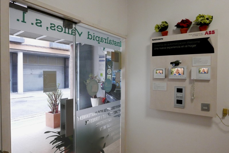 Reparación, sustituciones todo tipo de porteros y videoporteros Instalrapid Vallès